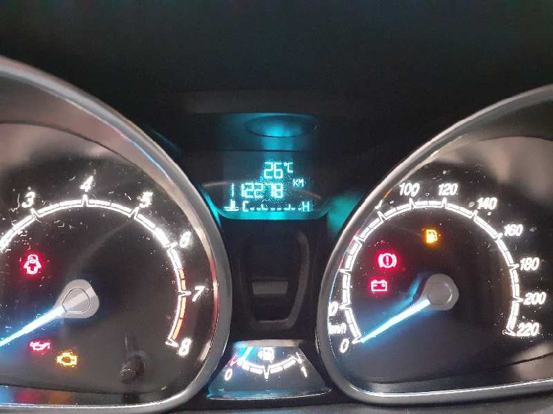 ford fiesta (ccn) del año 2012