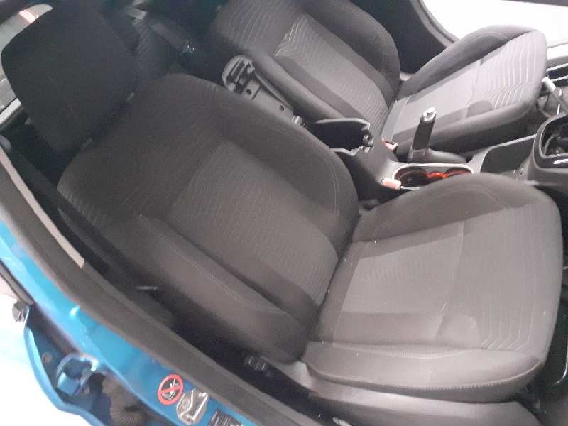 ford fiesta (ccn) del año 2012