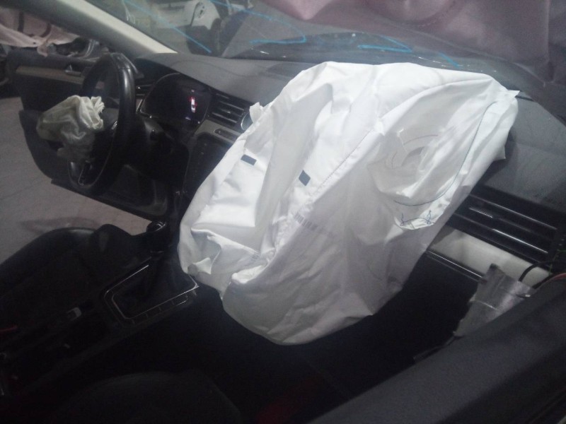 volkswagen passat lim. (3g2) del año 2014