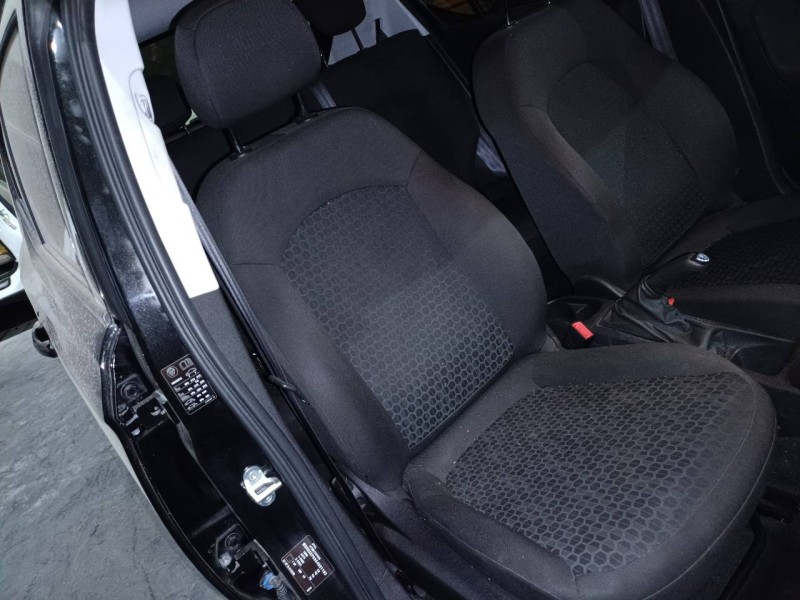 opel corsa e del año 2018