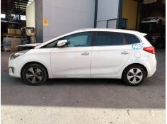 kia carens ( ) del año 2015