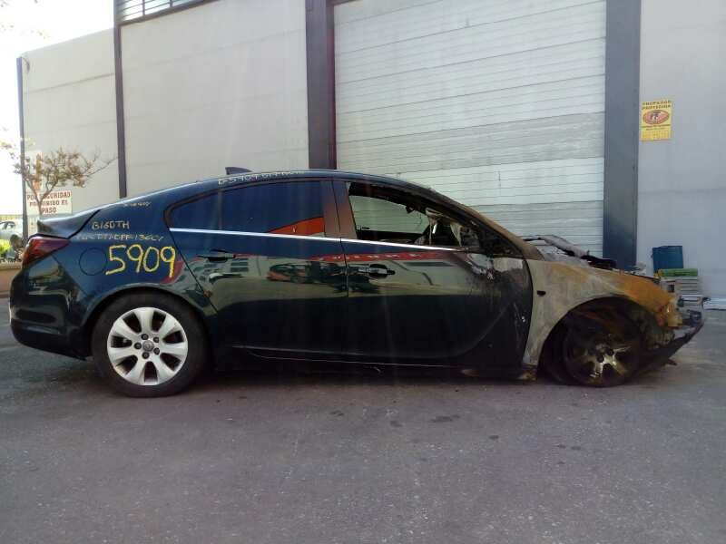 opel insignia berlina del año 2016