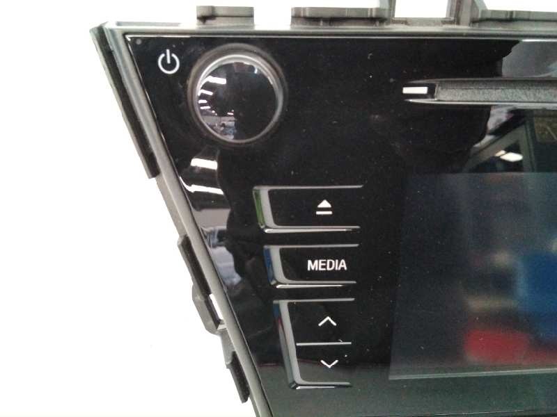Recambio de sistema navegacion gps para toyota prius+ eco referencia OEM IAM 8614047231 CVVS04F0AJA E3-B2-17-3