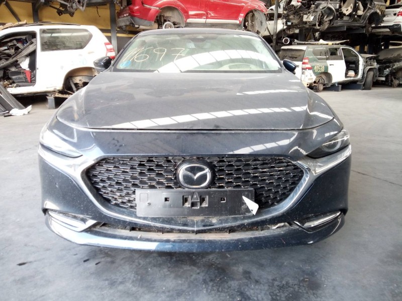 mazda 3 sedán (bp) del año 2022