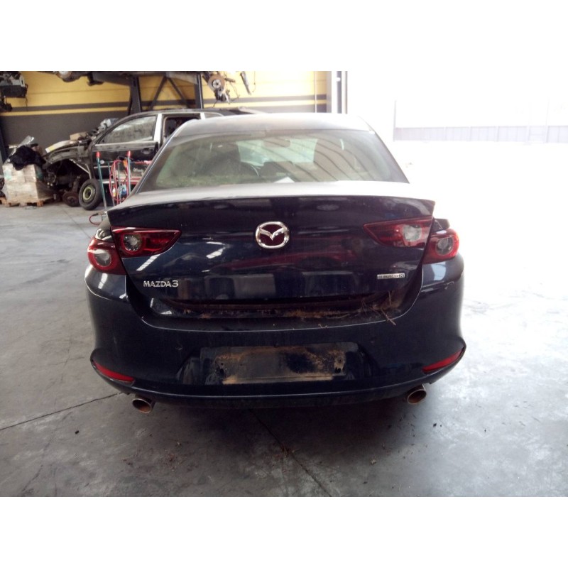 mazda 3 sedán (bp) del año 2022