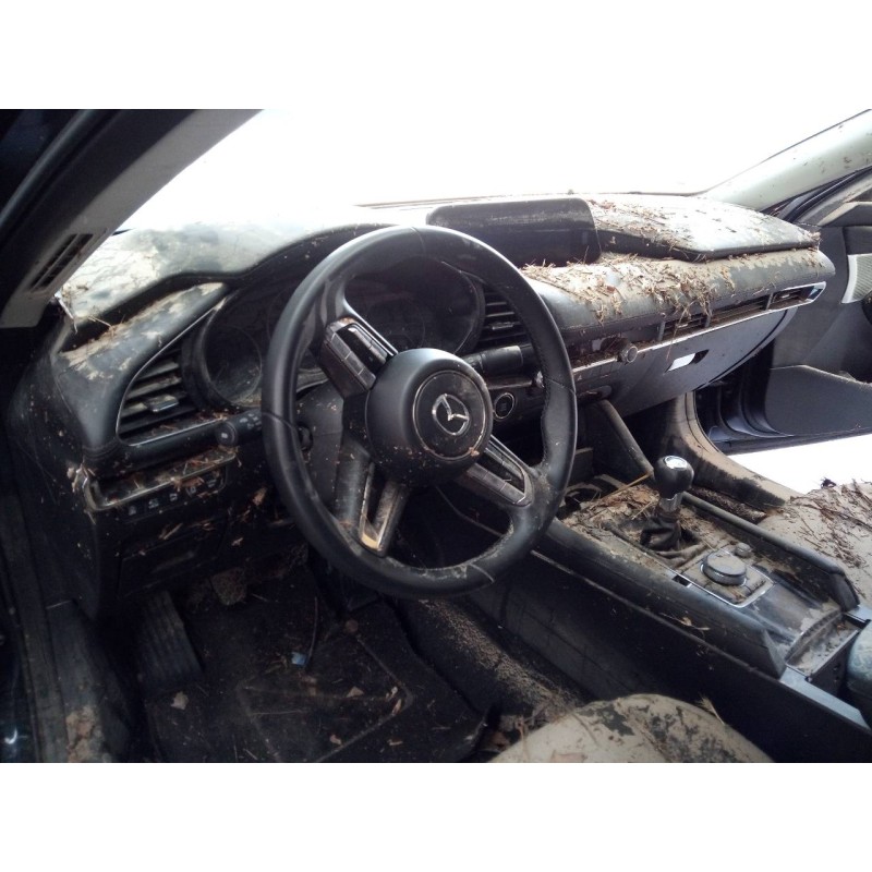 mazda 3 sedán (bp) del año 2022