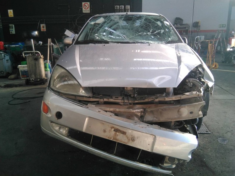 ford focus berlina (cak) del año 1999