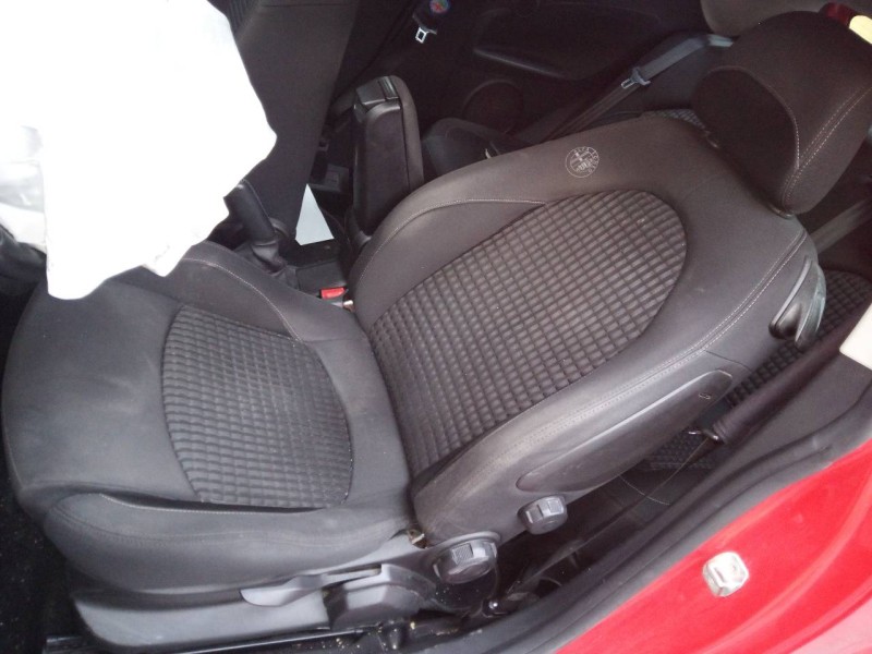 alfa romeo mito (145) del año 2009