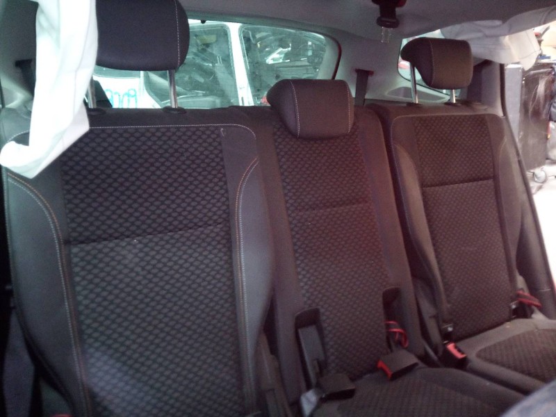 opel zafira (c) del año 2017