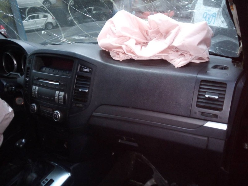 mitsubishi montero (v80/v90) del año 2006