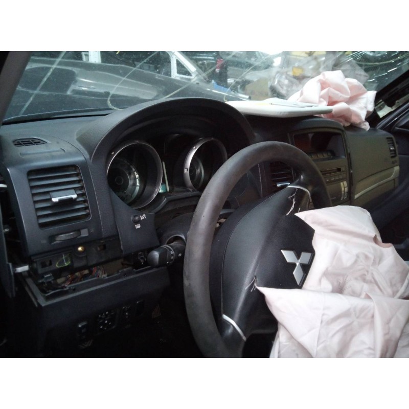 mitsubishi montero (v80/v90) del año 2006