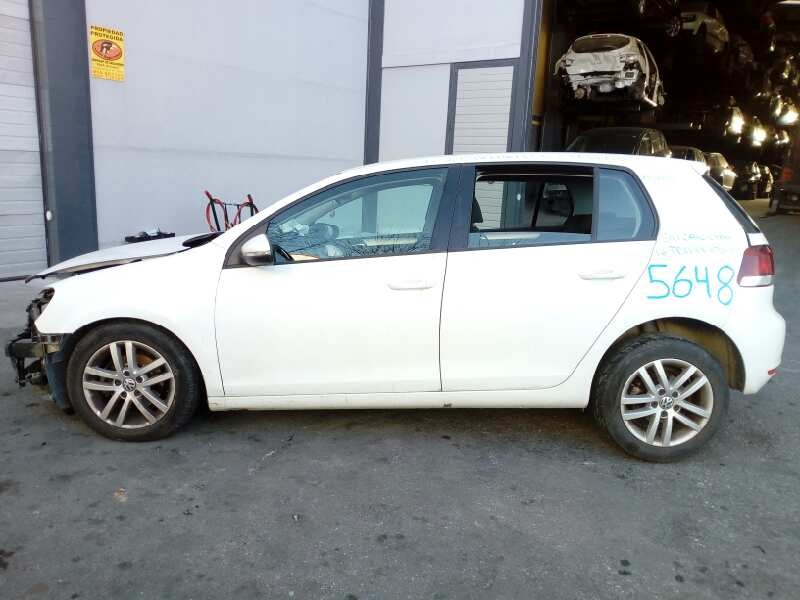 volkswagen golf vi (5k1) del año 2009