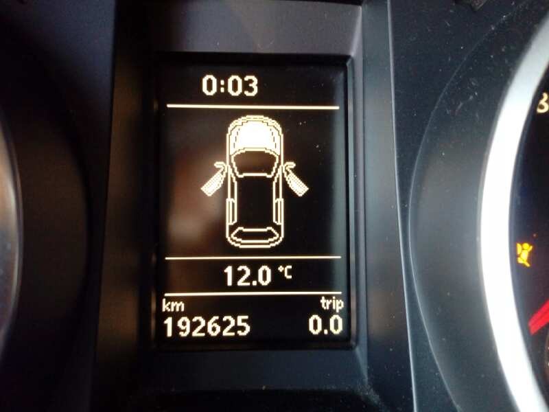 volkswagen golf vi (5k1) del año 2009