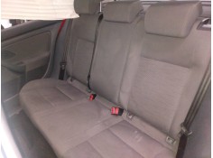 volkswagen golf v berlina (1k1) del año 2006 2