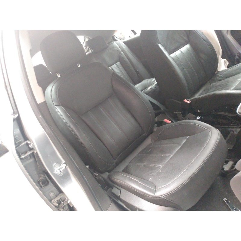 opel insignia berlina del año 2013