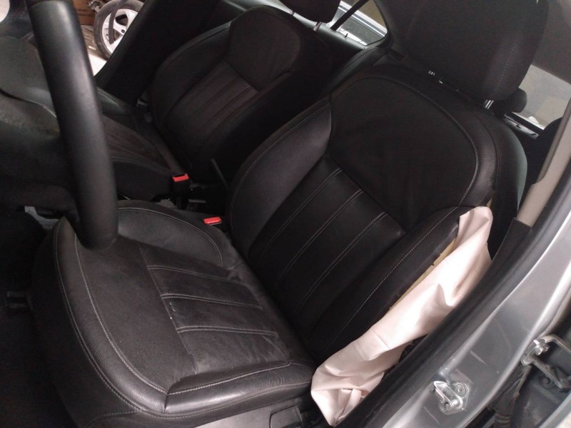 opel insignia berlina del año 2013