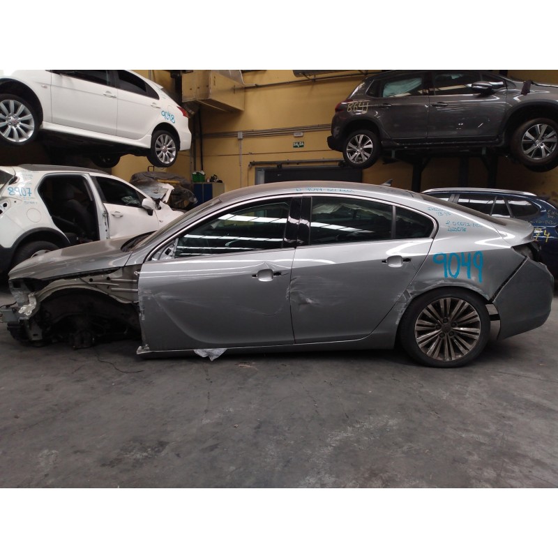 opel insignia berlina del año 2013