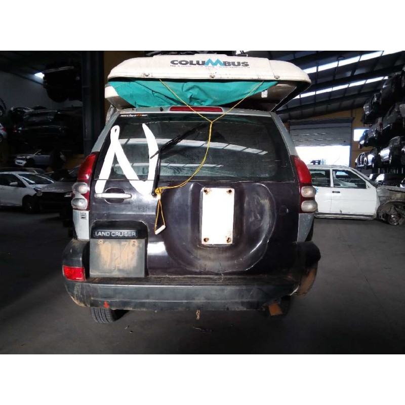 toyota land cruiser (j12) del año 2004