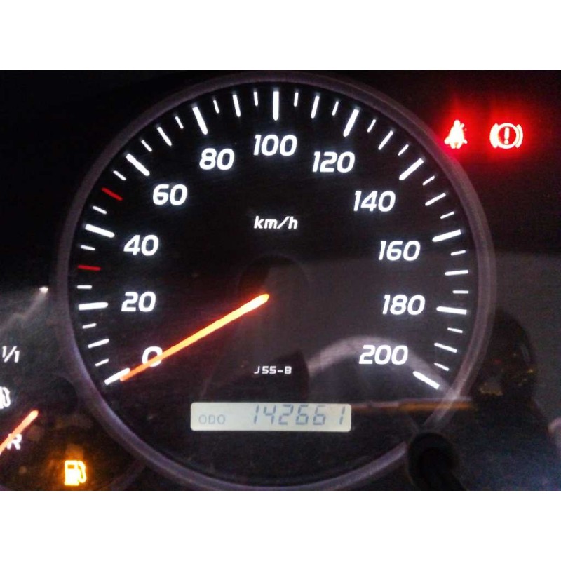 toyota land cruiser (j12) del año 2004