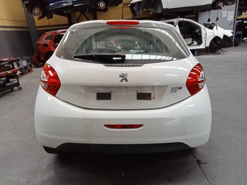 peugeot 208 del año 2014