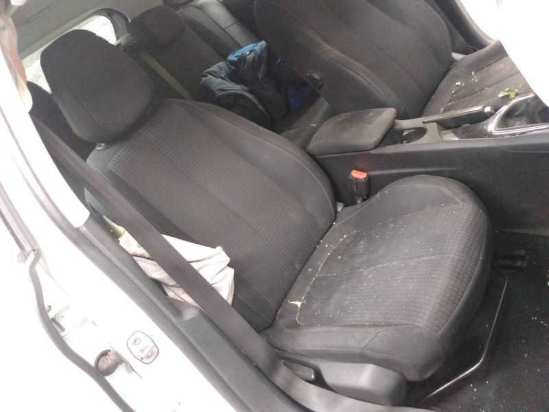 peugeot 308 del año 2018