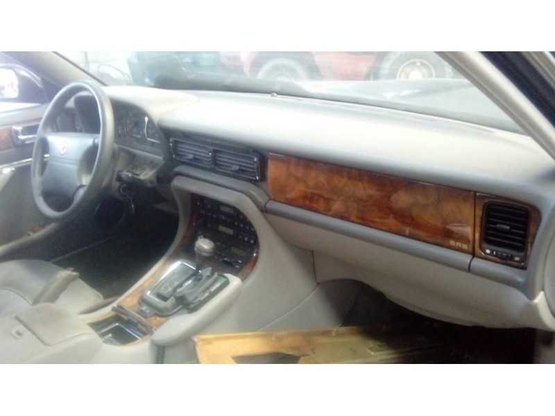 jaguar soveringn del año 2000