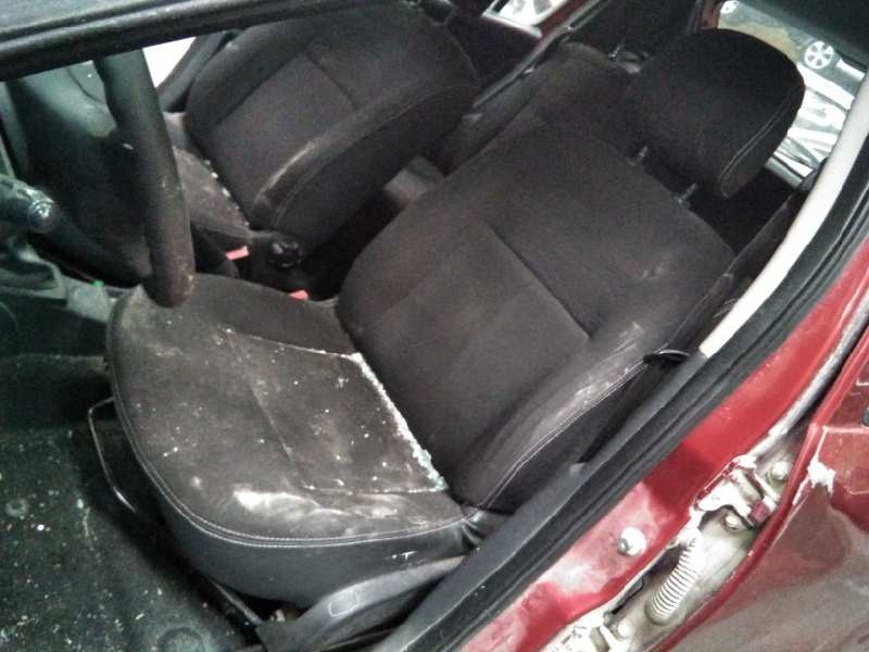 dacia sandero del año 2012