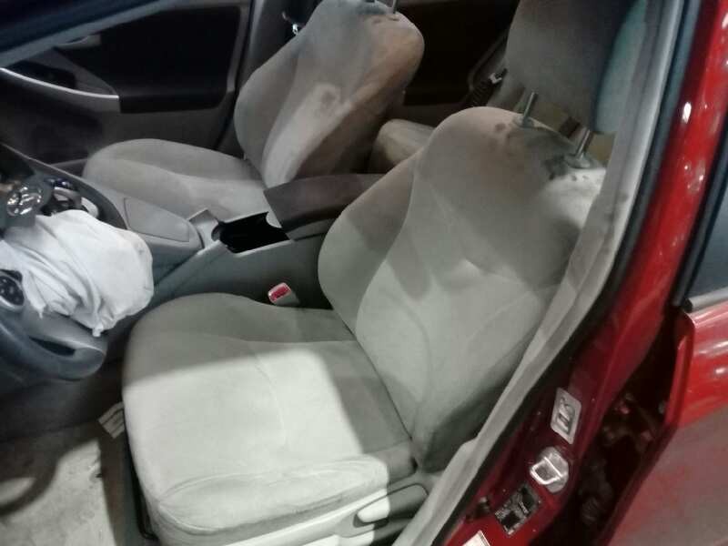 toyota prius (nhw30) del año 2010