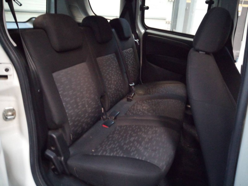 opel combo d del año 2017