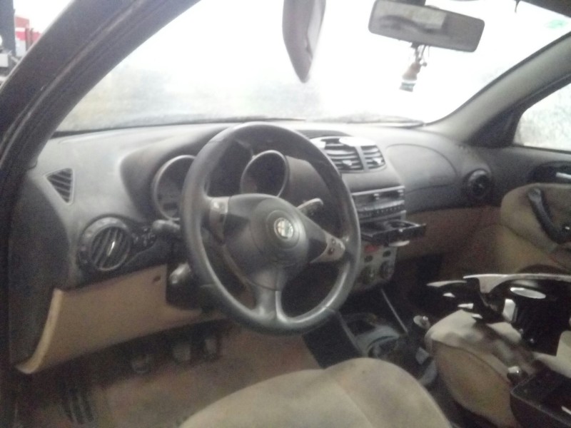 alfa romeo 147 (190) del año 2006