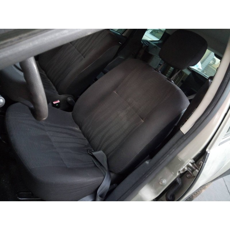 dacia duster del año 2010