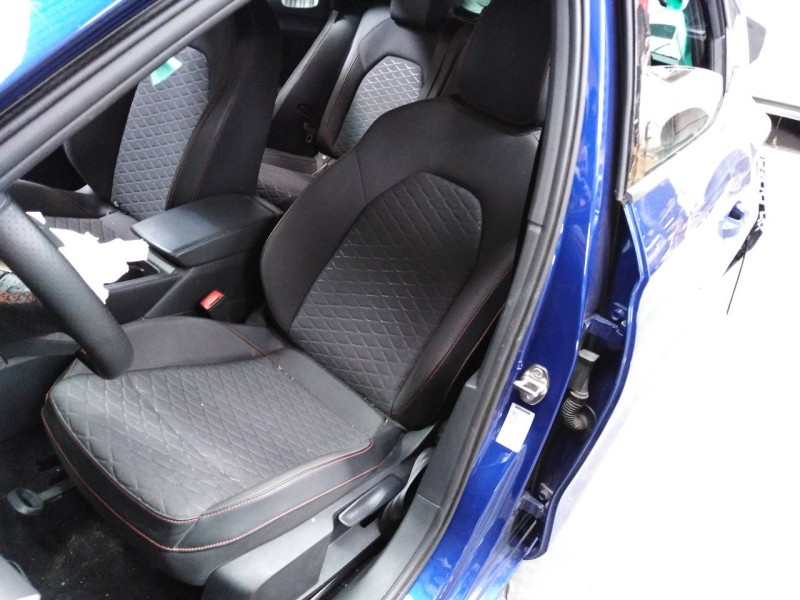 seat leon sportstourer (kl8) del año 2020