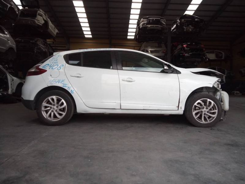renault megane iii berlina 5 p del año 2014