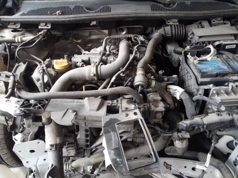 renault megane iii berlina 5 p del año 2014