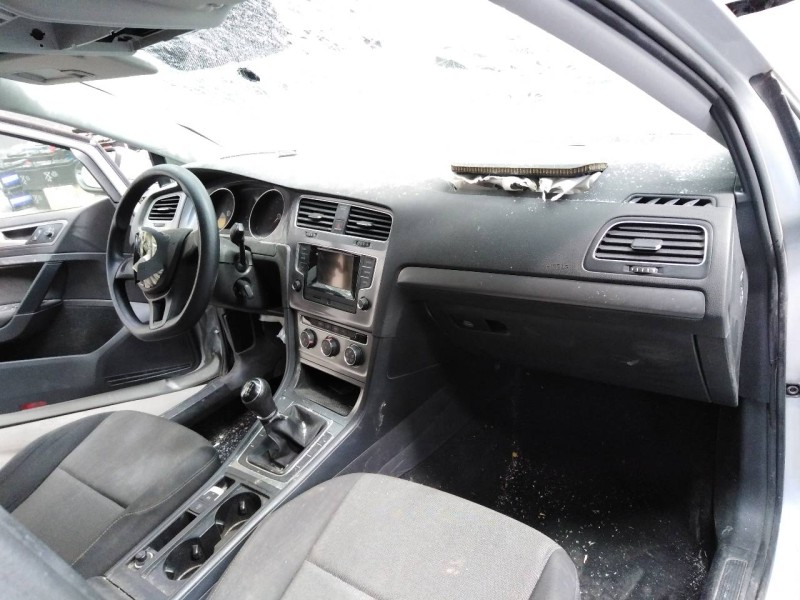 volkswagen golf vii lim. (5g1) del año 2014