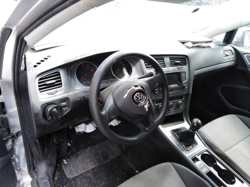 volkswagen golf vii lim. (5g1) del año 2014