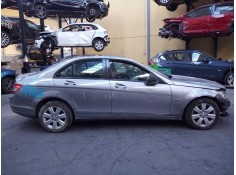 MERCEDES-BENZ CLASE C (W204) BERLINA