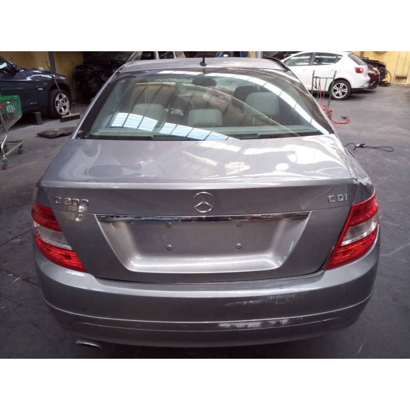 mercedes-benz clase c (w204) berlina del año 2010