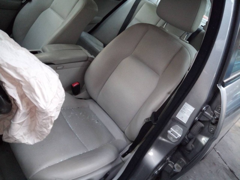 mercedes-benz clase c (w204) berlina del año 2010