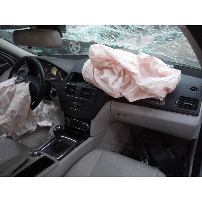 mercedes-benz clase c (w204) berlina del año 2010