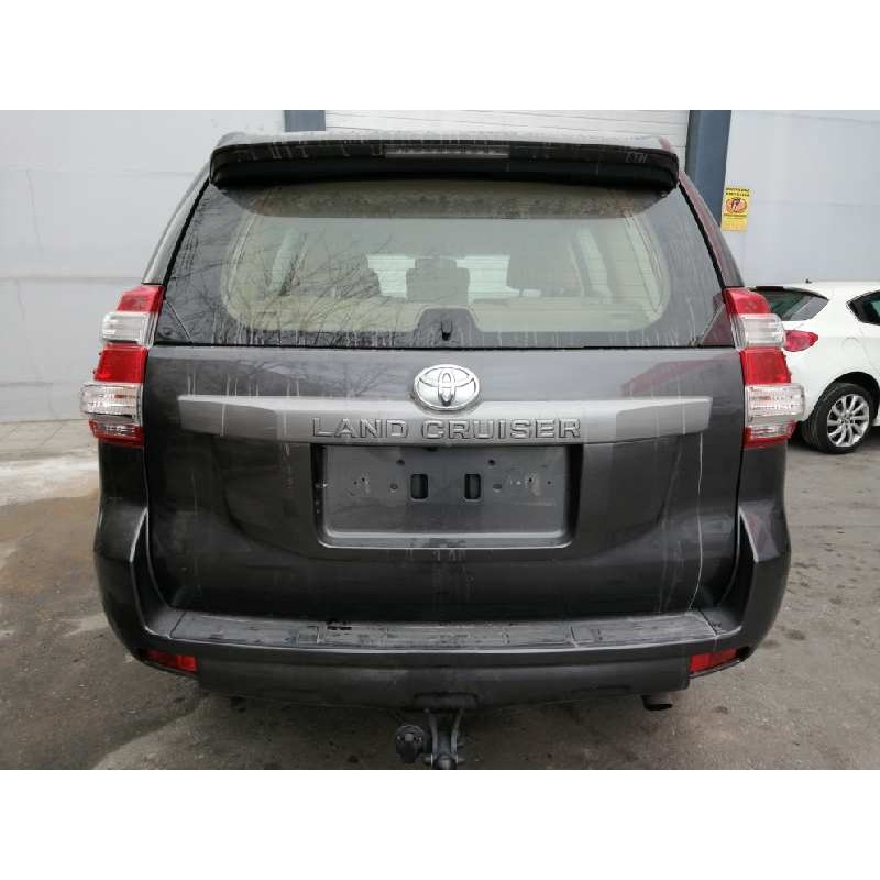 toyota land cruiser (j15) del año 2017