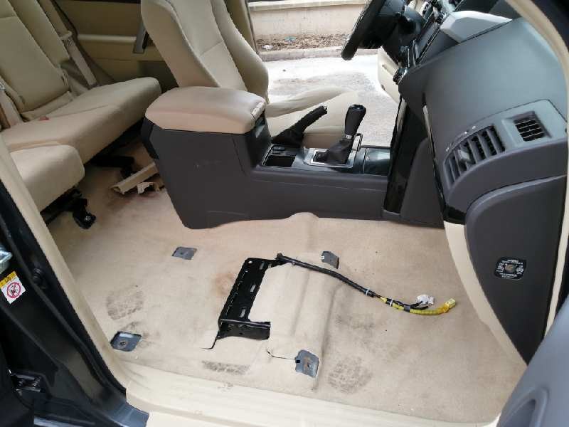 toyota land cruiser (j15) del año 2017