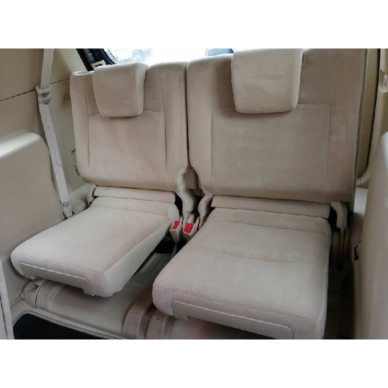 toyota land cruiser (j15) del año 2017