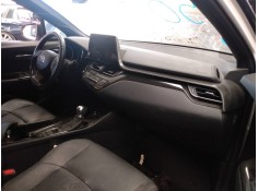 toyota c-hr del año 2022 2