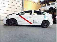 TOYOTA PRIUS (NHW30)