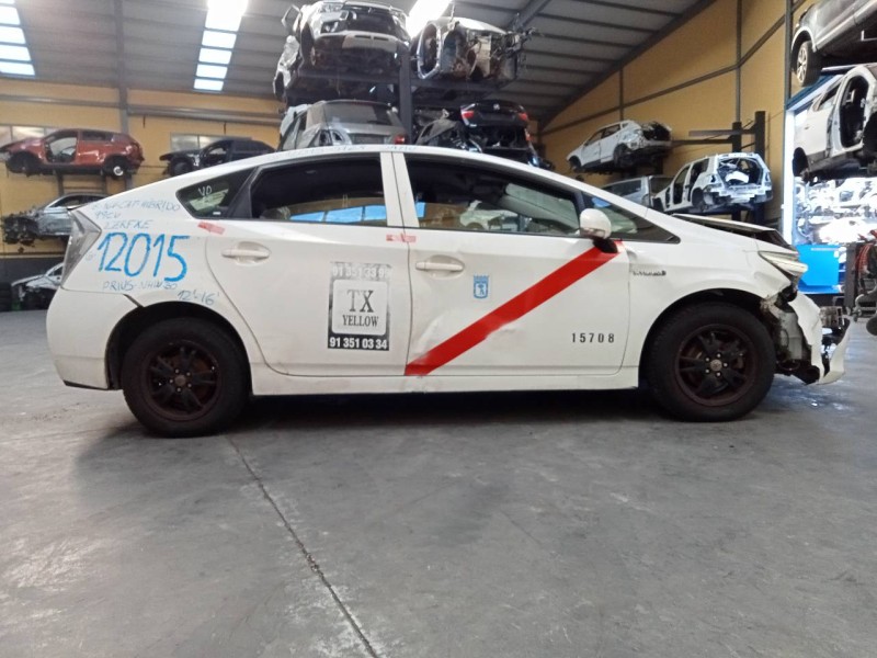 toyota prius (nhw30) del año 2014