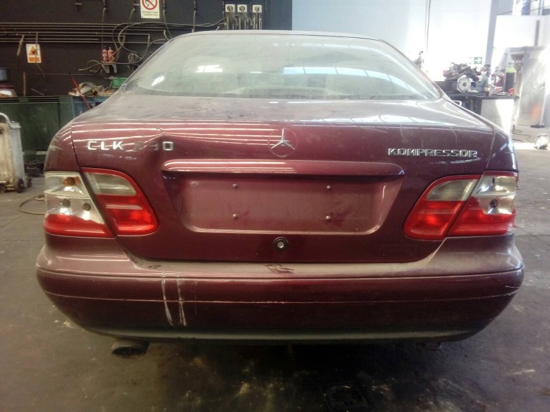 mercedes-benz clase clk (w208) coupe del año 1997