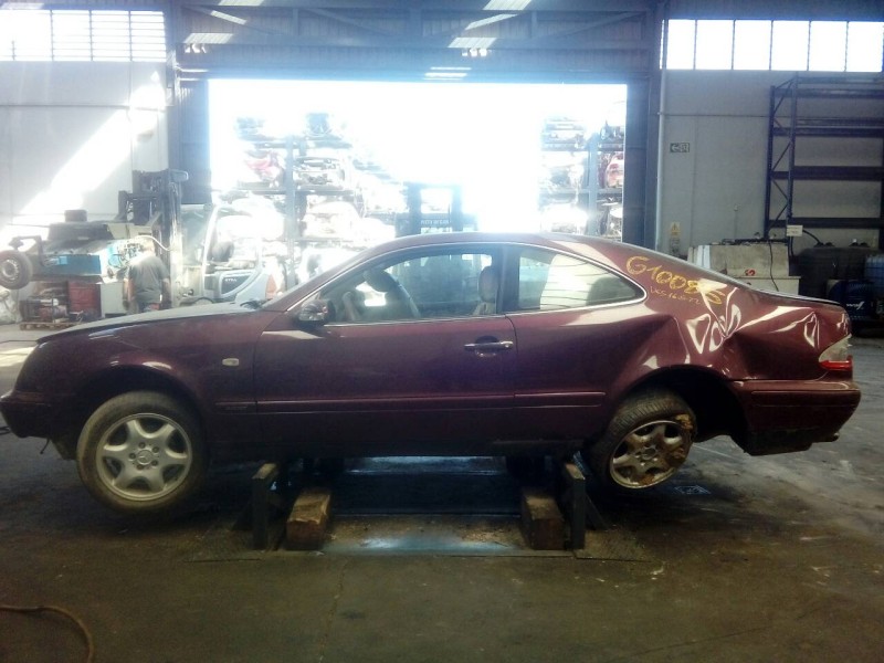 mercedes-benz clase clk (w208) coupe del año 1997