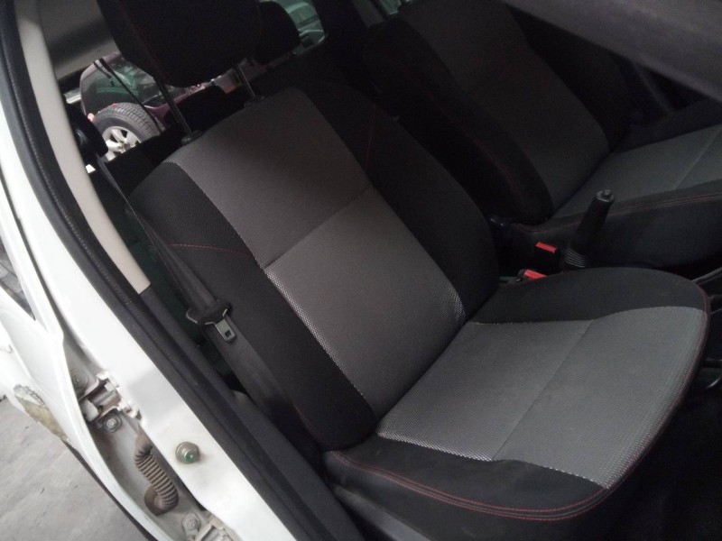 dacia duster del año 2013