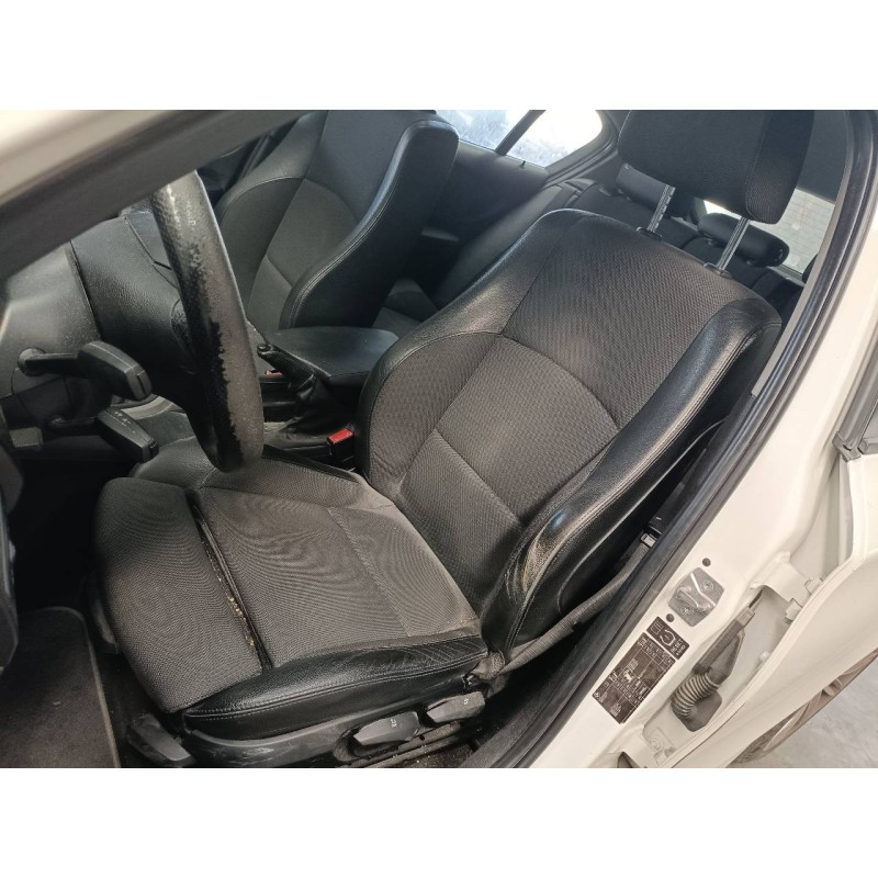 bmw serie 1 berlina (e81/e87) del año 2011